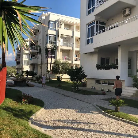 Luxury Vlore-radhim